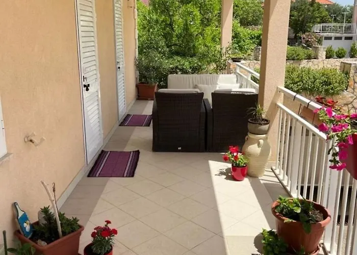 Apartament Mario 2 *