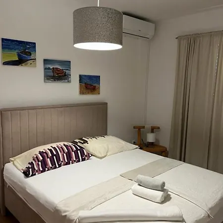 Mario 2 Apartment *