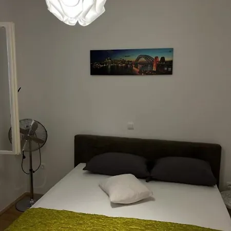 Apartment Mario2 - 50m From